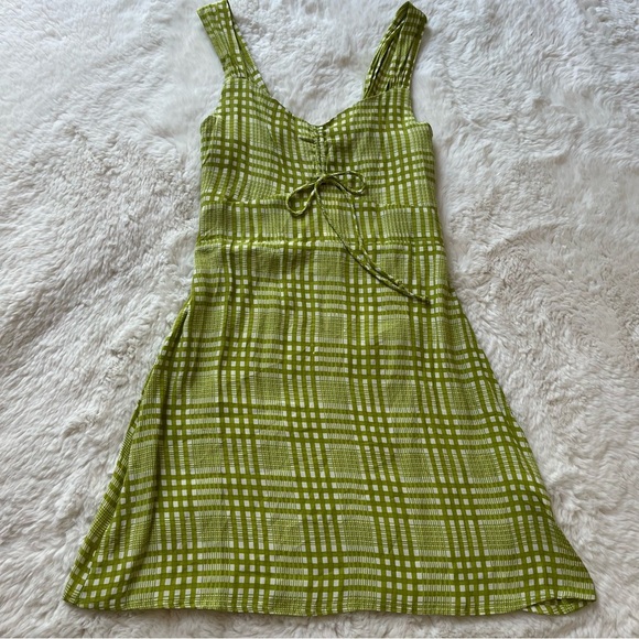 Faithfull the Brand Green and White Ruched Sweetheart Sundress - Picture 8 of 13